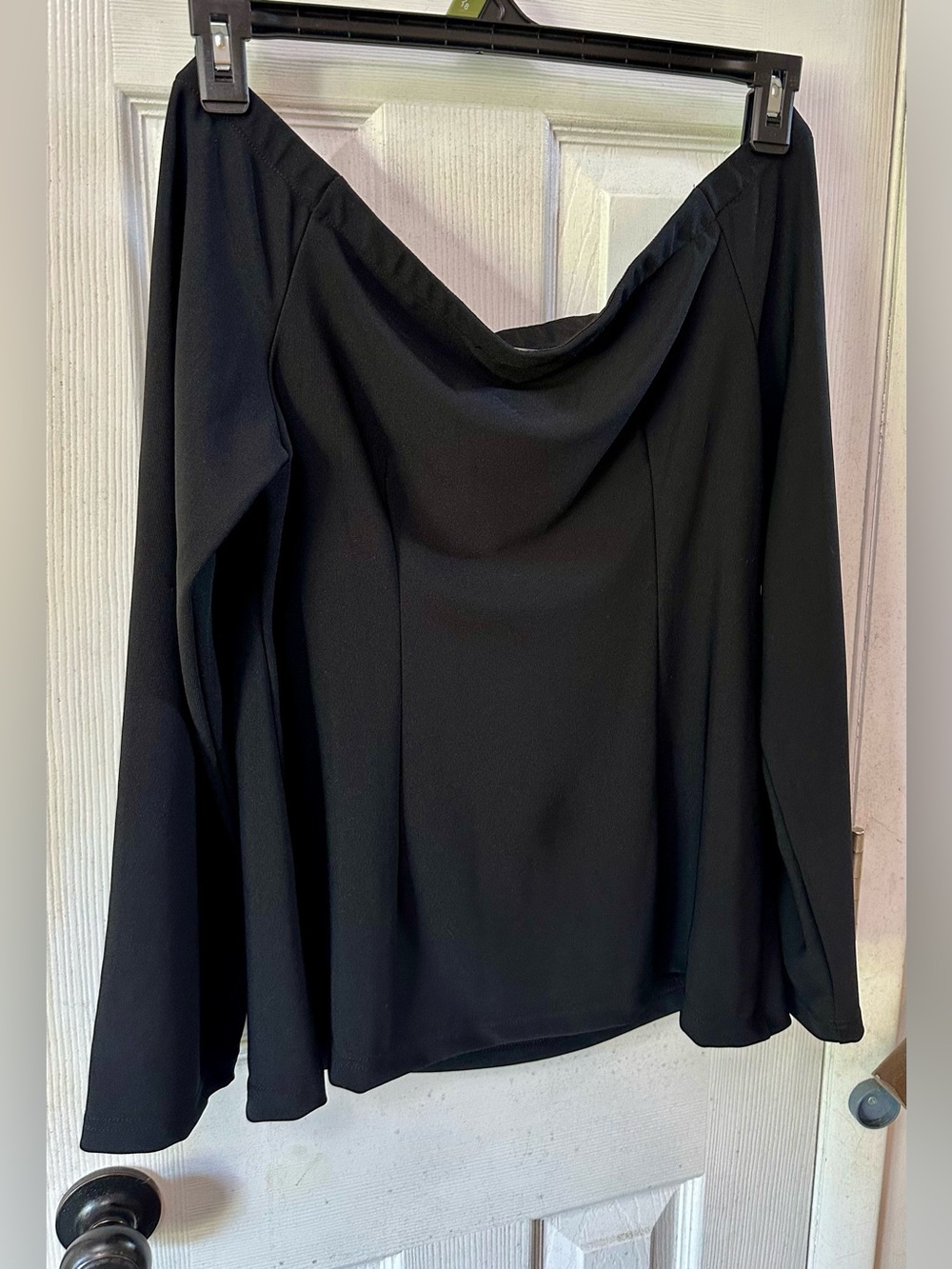 Boston Proper Beyond Travel Off the Shoulder Blouse, Med - Picture 3 of 6